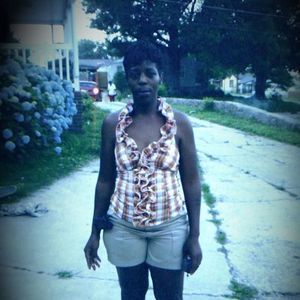 Meet your Posher, Shirley